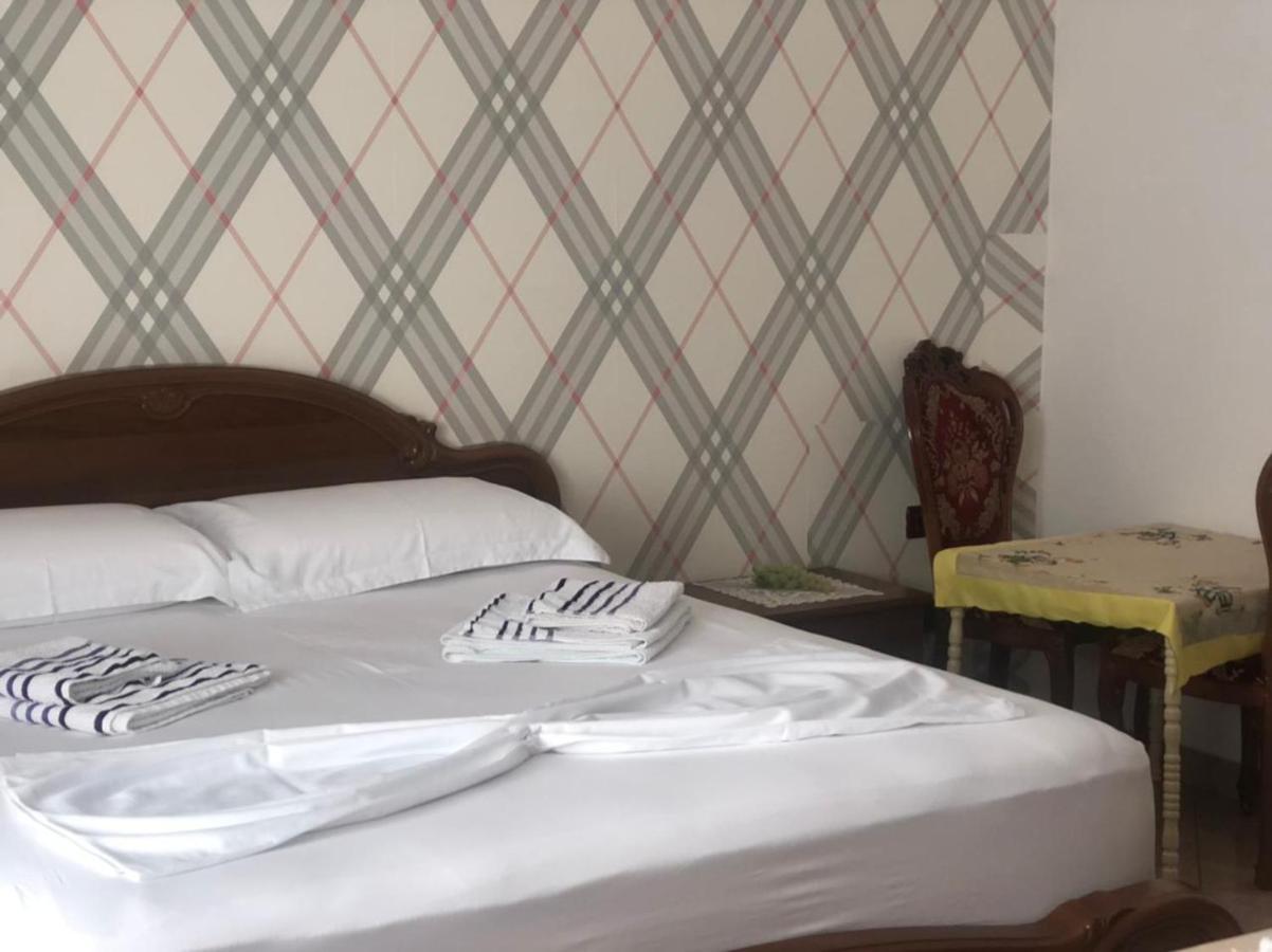 Fori Vodo Hotel Divjake Bagian luar foto