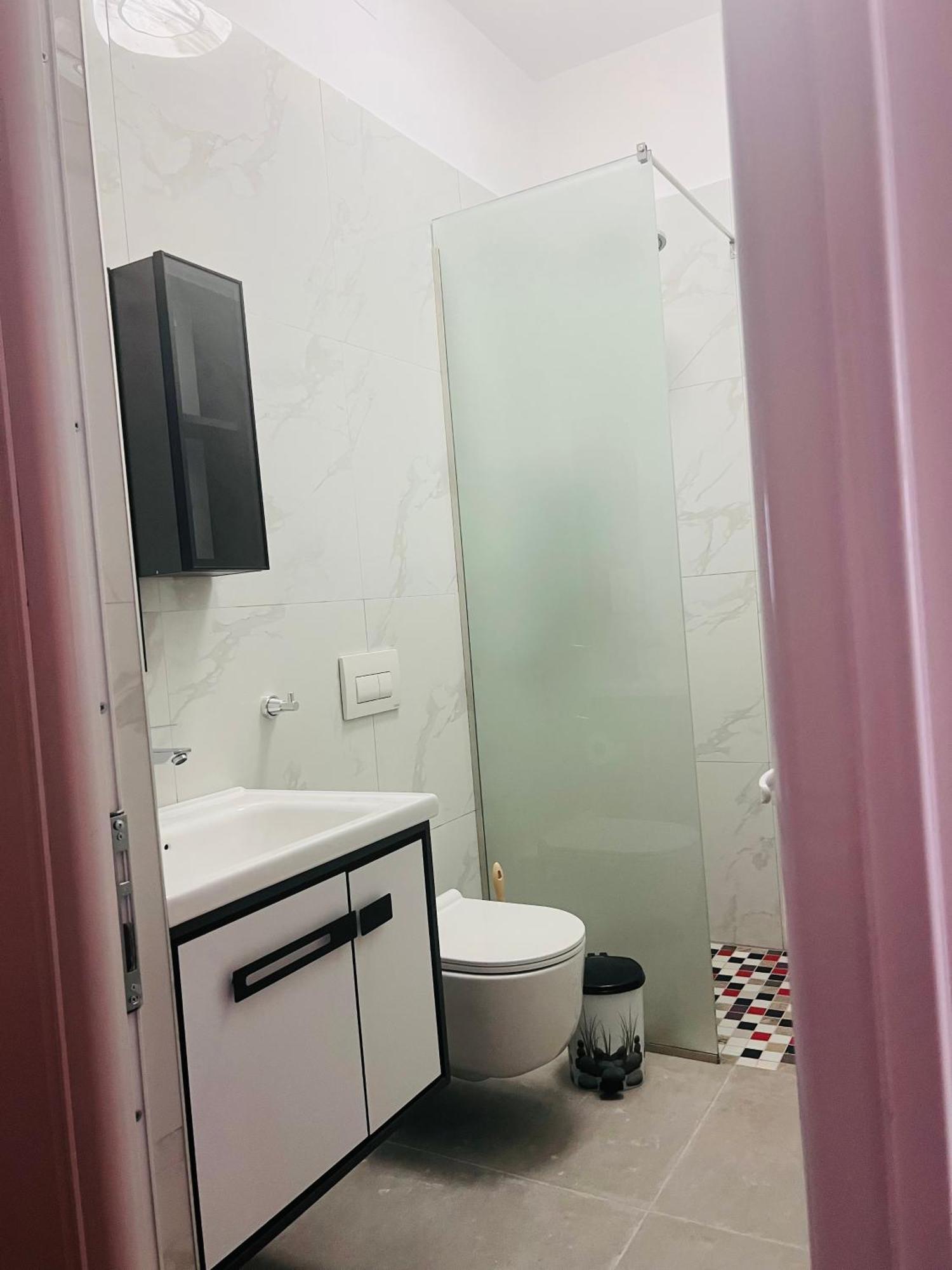 Fori Vodo Hotel Divjake Bagian luar foto